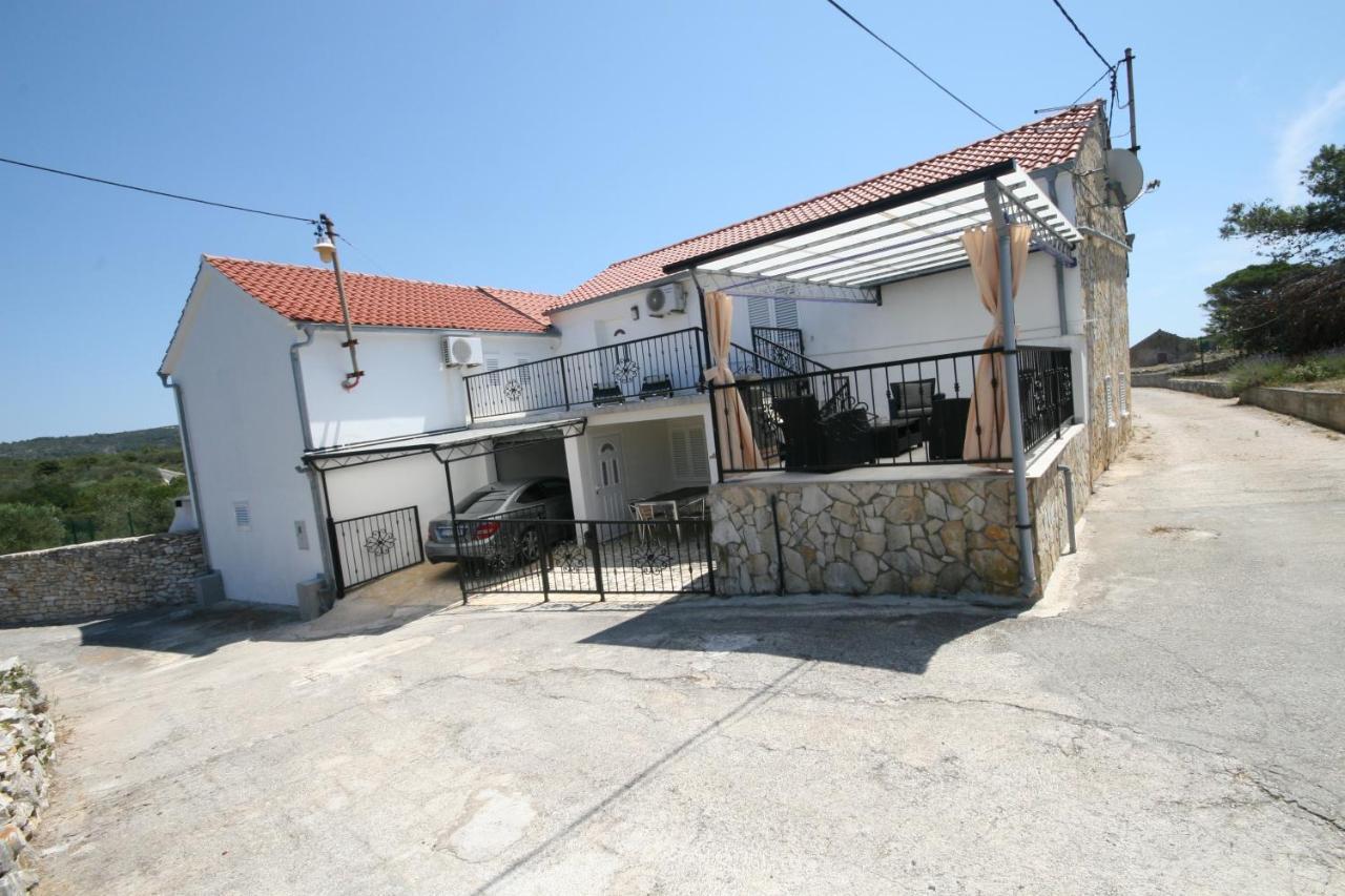 House Sakarun Villa Veli Rat Exterior photo